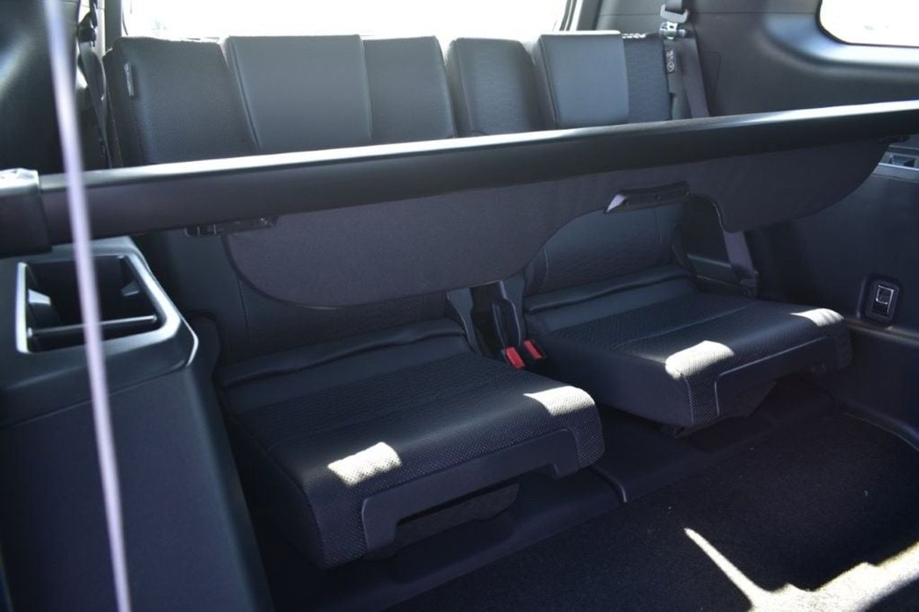 تويوتا برادو TXL-3 2.4L PETROL  4WD 7-SEAT AT