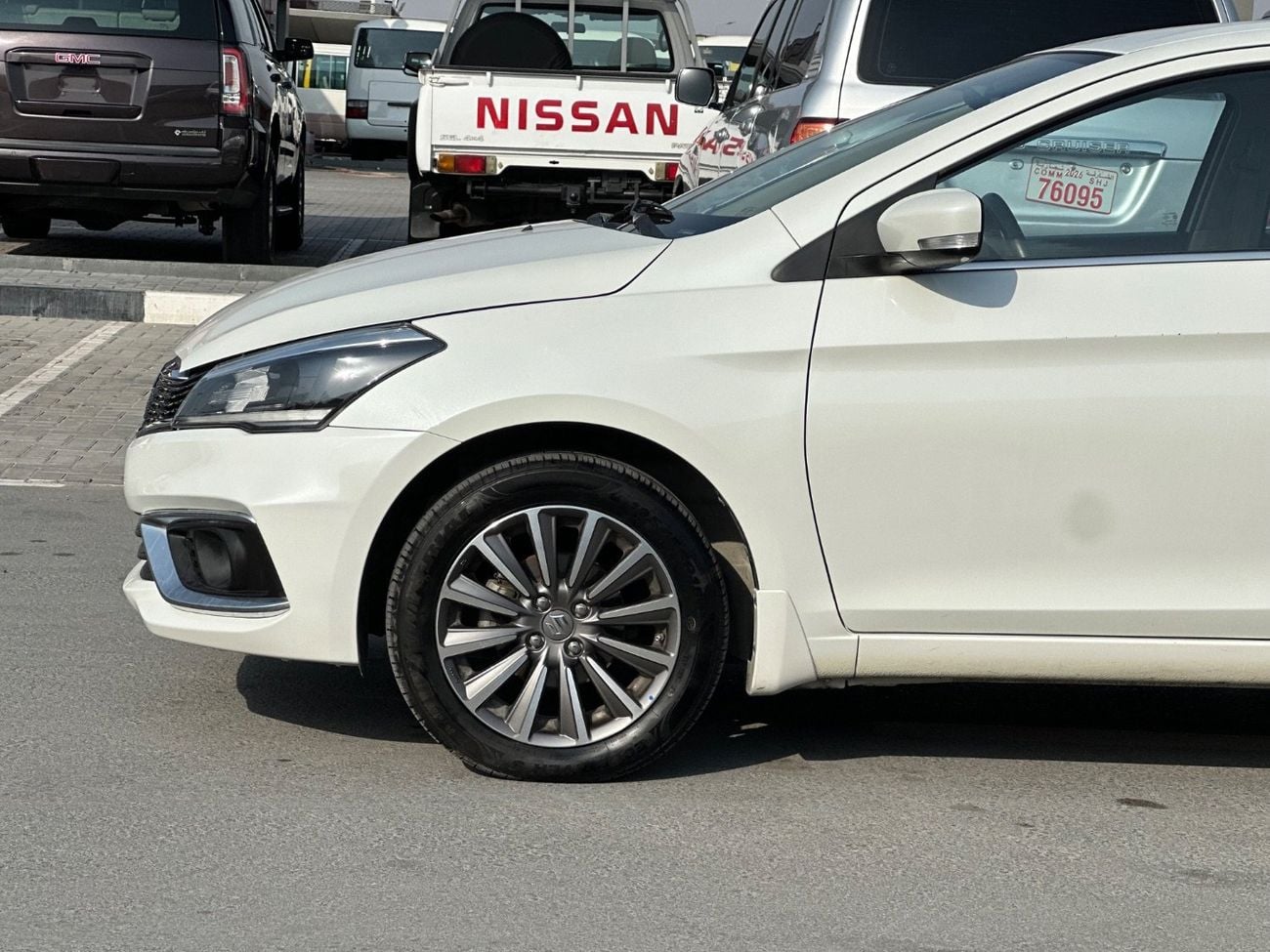 سوزوكي سياز GLX