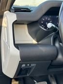 Land Rover Defender P300 110 S 2.0L (5 Seater)