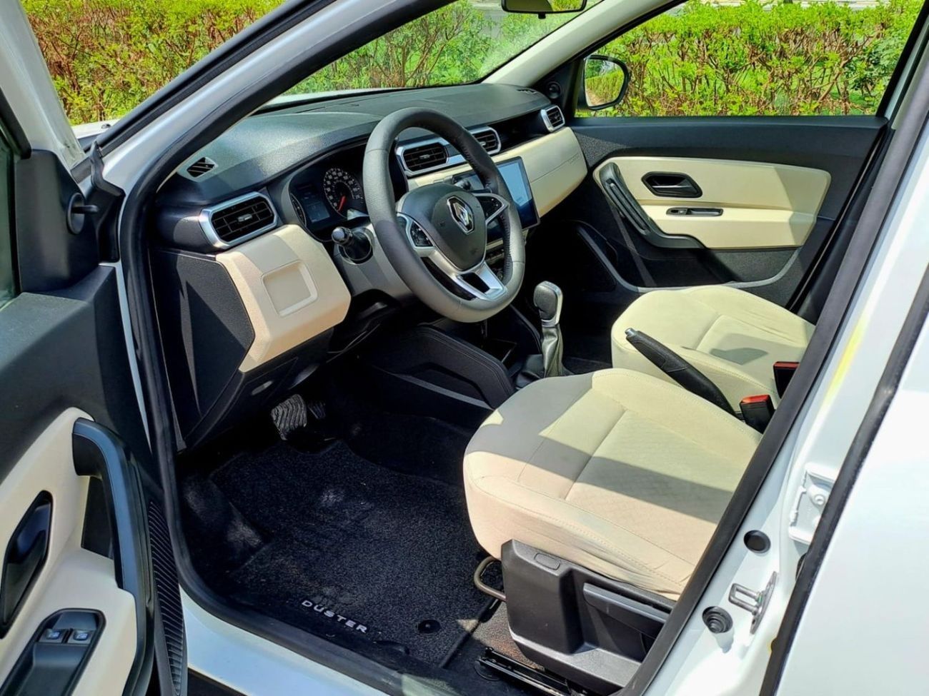 رينو داستر SE 1.6L 599-Monthly l GCC l Cruise, Camera, GPS l Agency Maintained