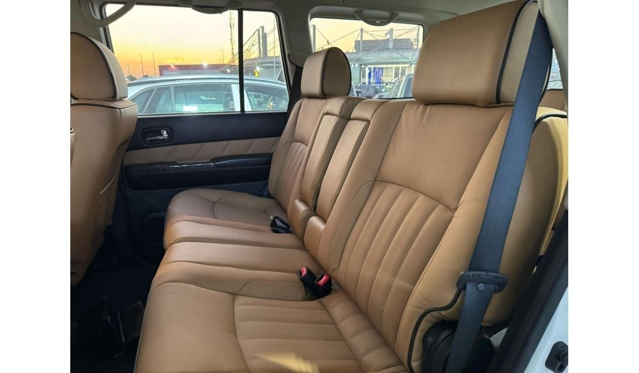 نيسان باترول سوبر سفاري ASTORA BRAND NEW GCC SPEC UNDER WARRANTY