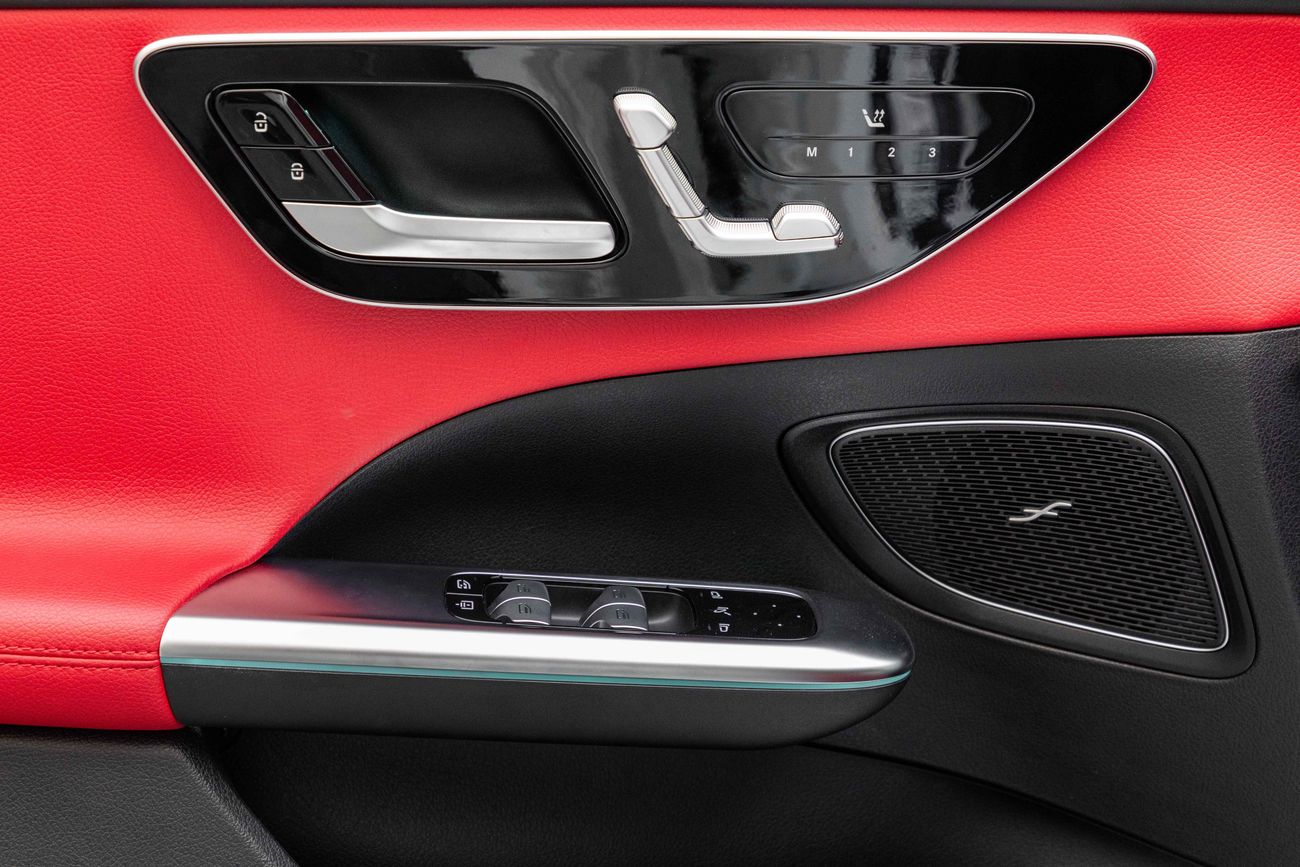 مرسيدس بنز C 200 C200 AMG | 3,721 P.M | 0% Downpayment | AGENCY WARRANTY / SERVICE!