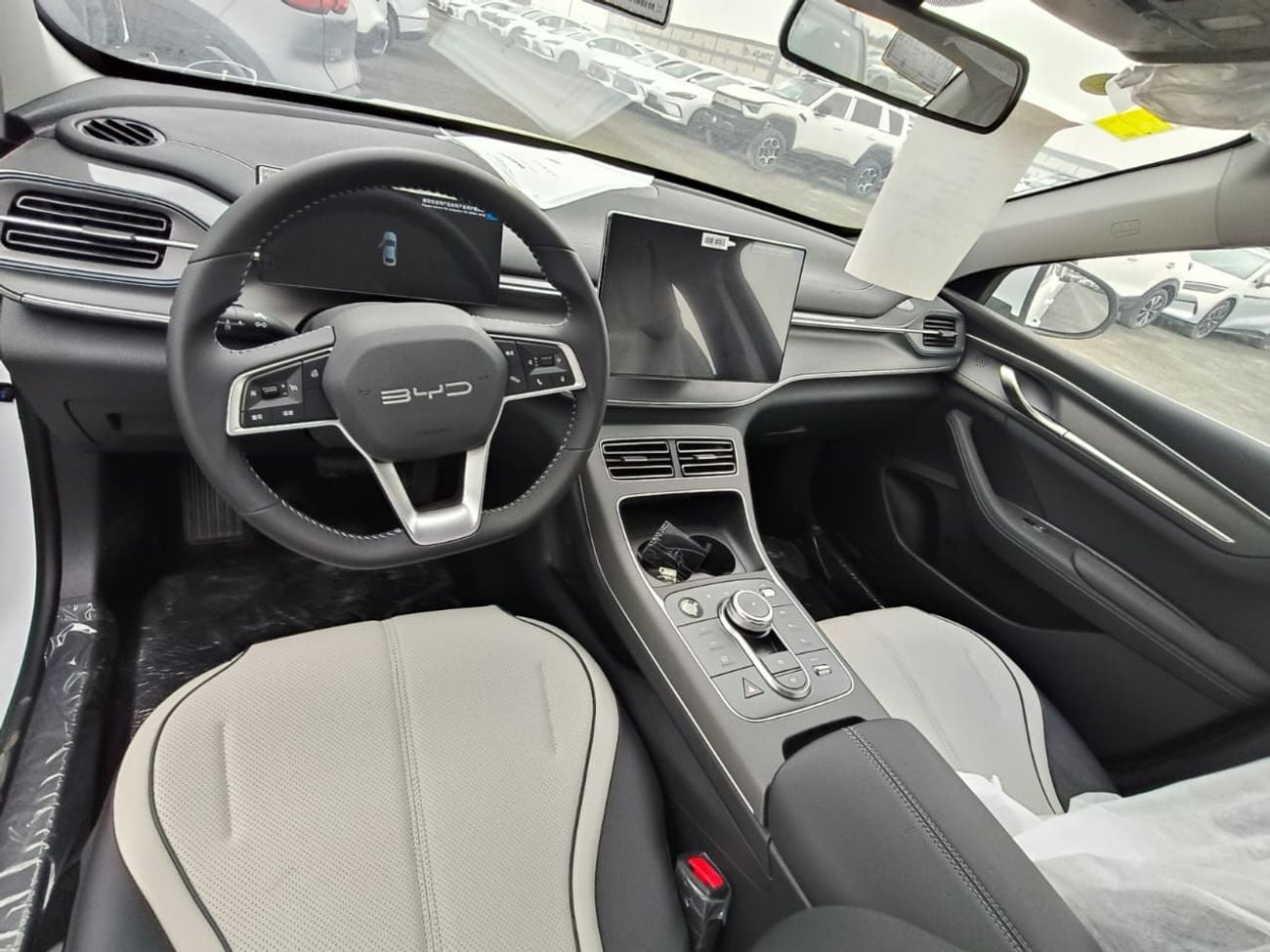 بي واي دي ديسترويار 05 STD (NON GCC) DM-i 55KM Luxury Model