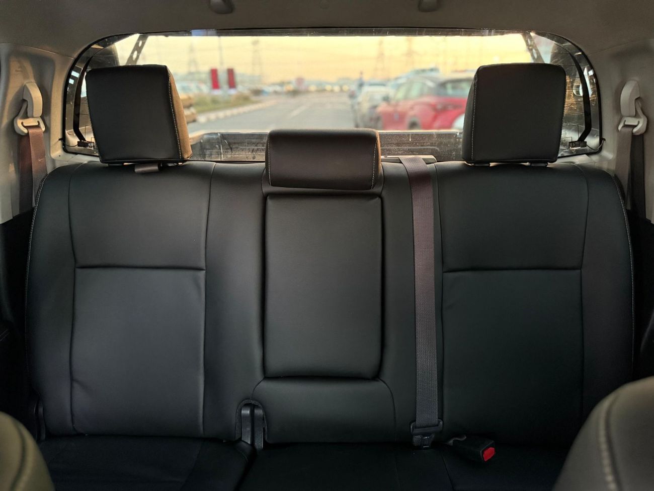 Toyota Hilux 2019 | 2.8L DIESEL | AT | RHD | BULL BAR | SPORTS BAR