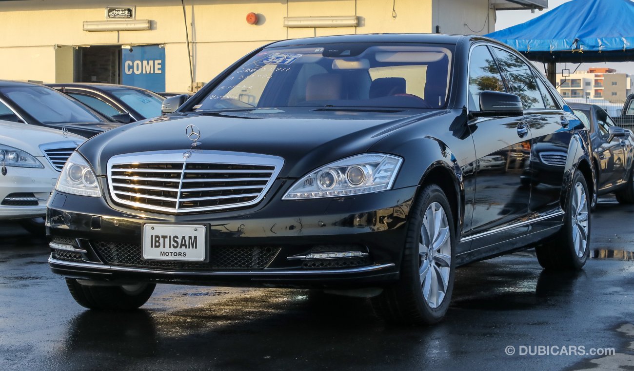 Mercedes-Benz S 550