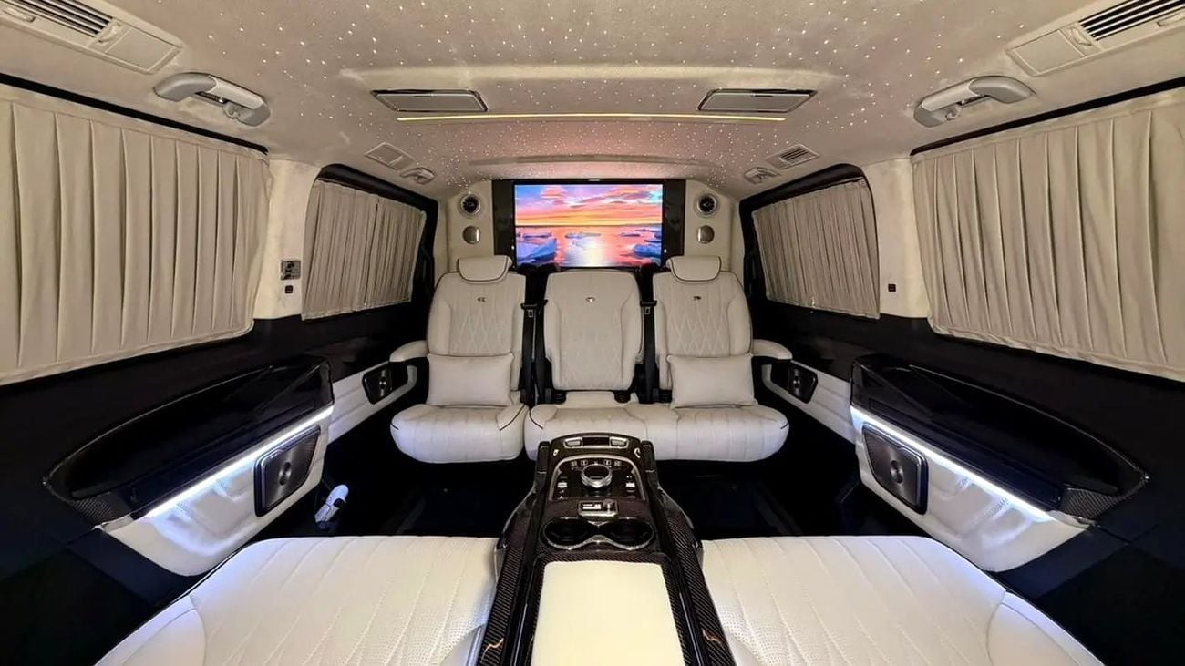 مرسيدس بنز V 300 NEW ARRIVAL 2026 MODEL VIP MERCEDES GCC V300 with ADDITIONAL REAR AC - 2 Years Warranty by VLINE