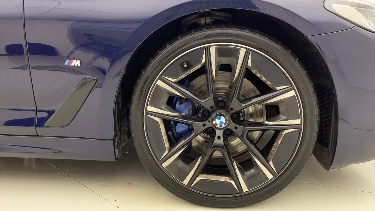 بي أم دبليو 530i M SPORT 2 | بدون دفعة مقدمة | اختبار القيادة في المنزل