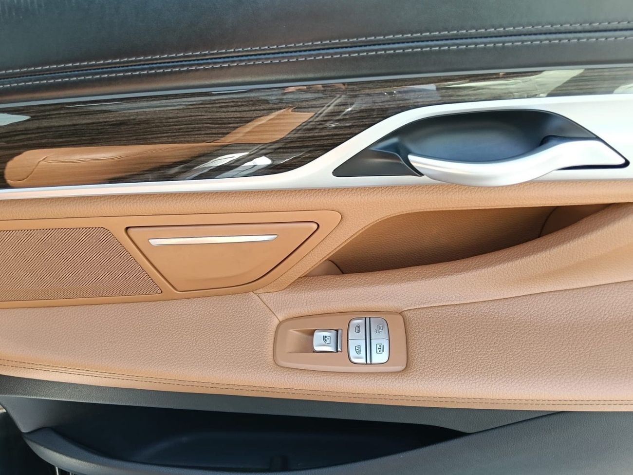 بي أم دبليو 730Li Full option, original paint