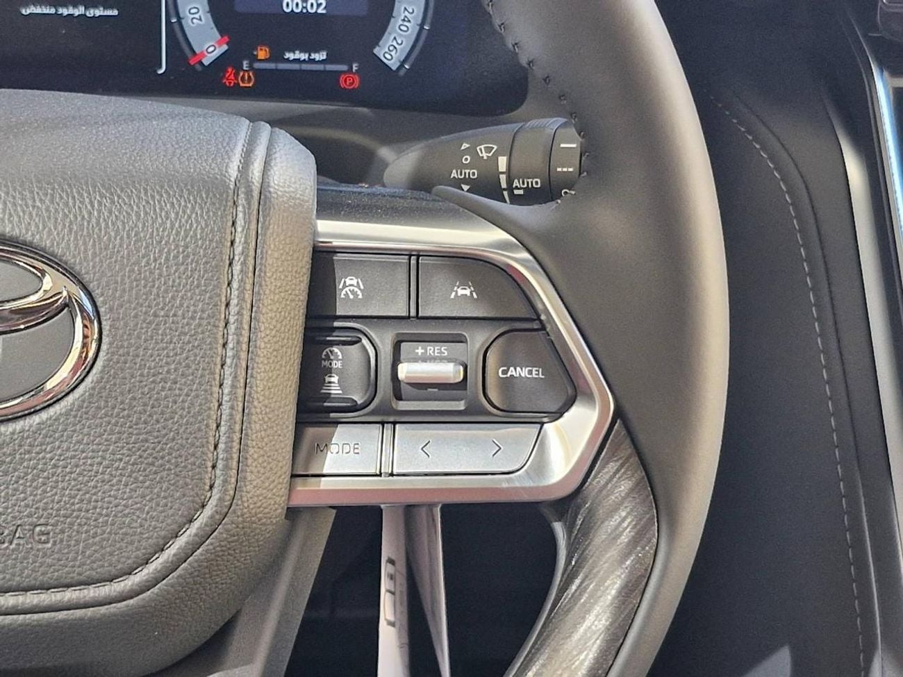 Toyota Land Cruiser VXR