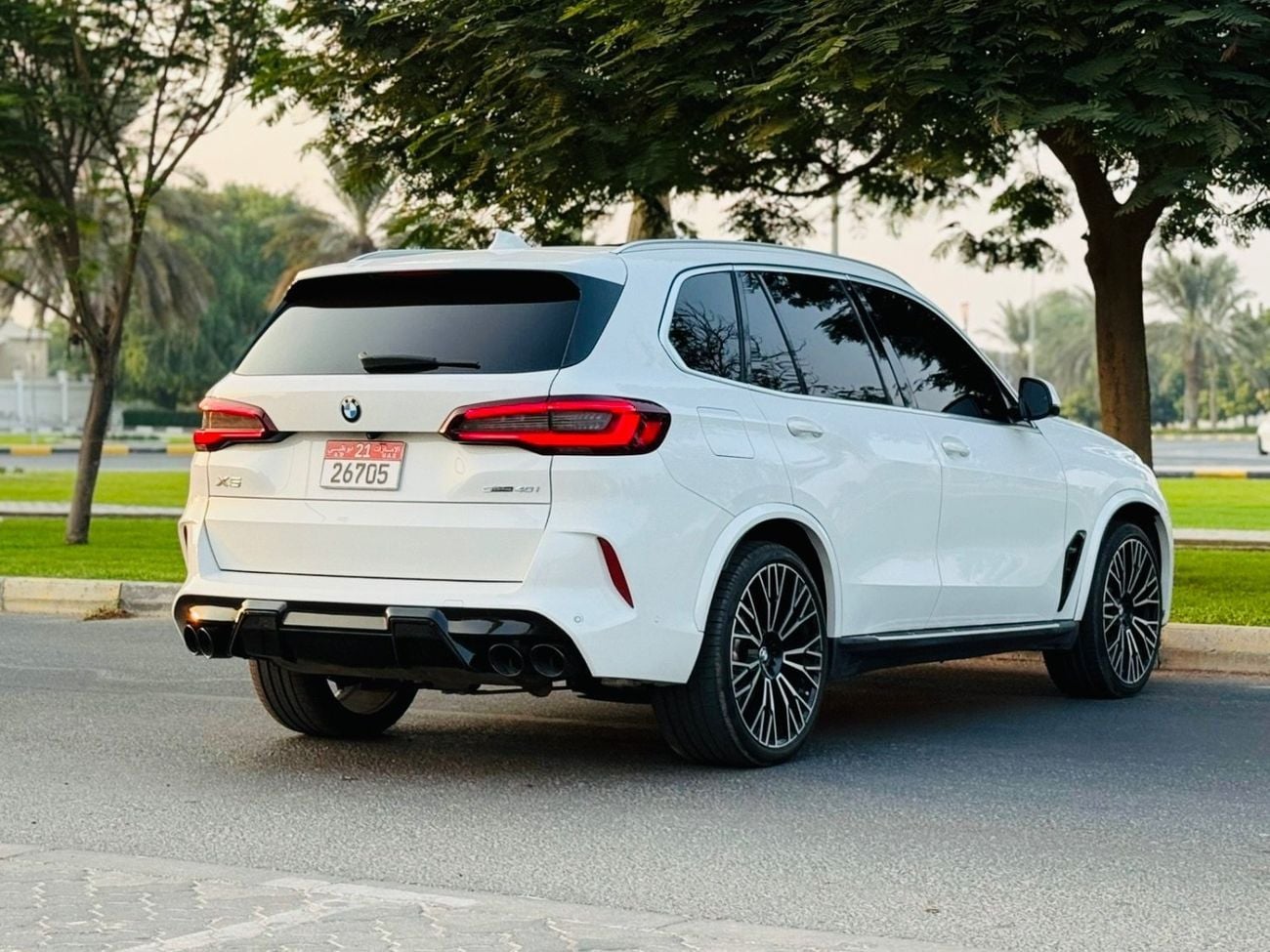 بي أم دبليو X5 40i Exclusive 3.0L