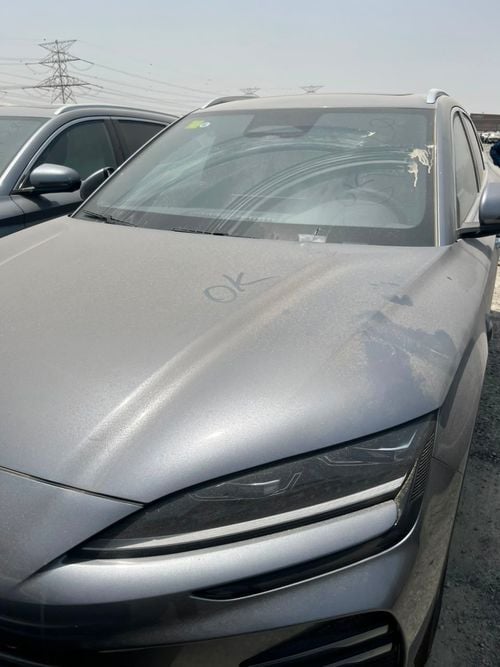 بي واي دي سونغ بلس EV DM-i 112KM Deluxe Type