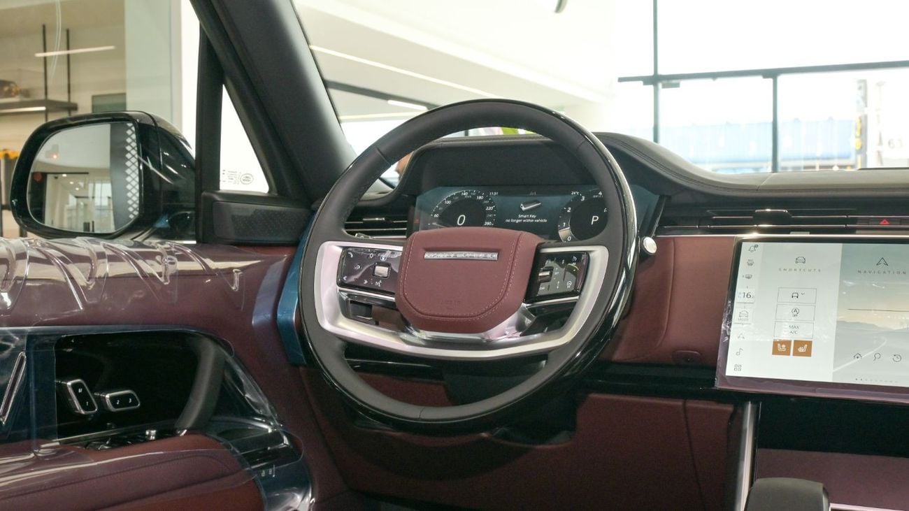 لاند روفر رينج روفر Autobiography P530 4.4L Range Rover Autobiography V8 - Pilot Seat - Fully loaded - 2025