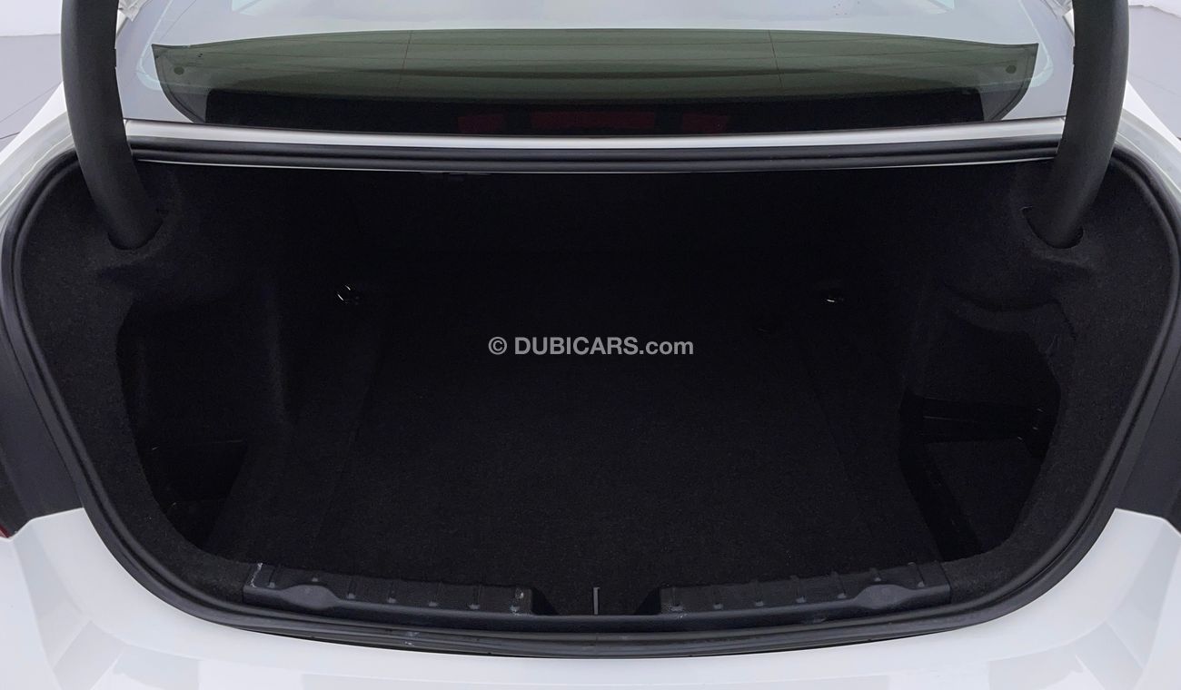 BMW 318i EXECUTIVE 1.5 | Zero Down Payment | Free Home Test Drive