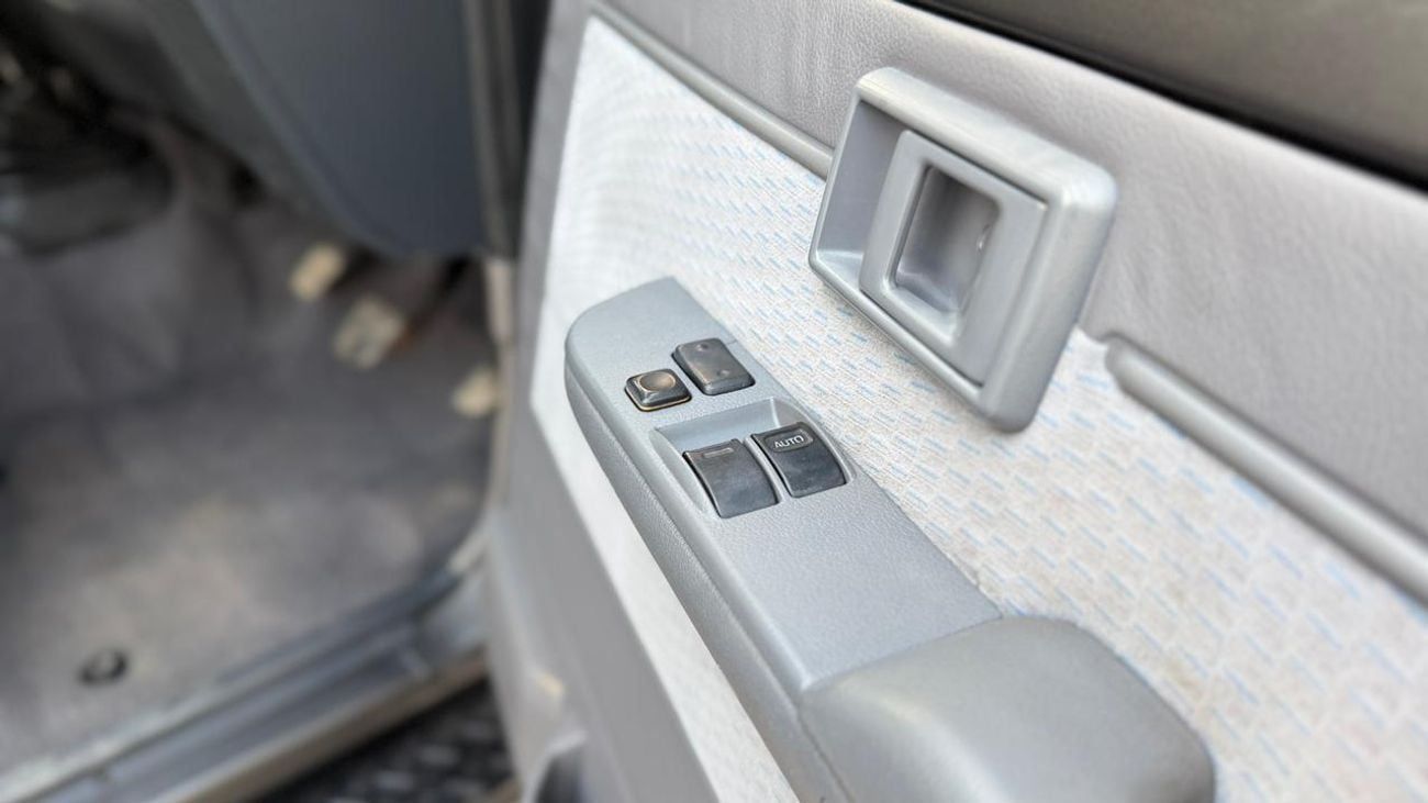 Toyota Land Cruiser Pick Up MODIFIED TO 2025 MODEL | SINGLE CAB | MANUAL TRANSMISISON | 4.5L | RHD | SPORTS BAR