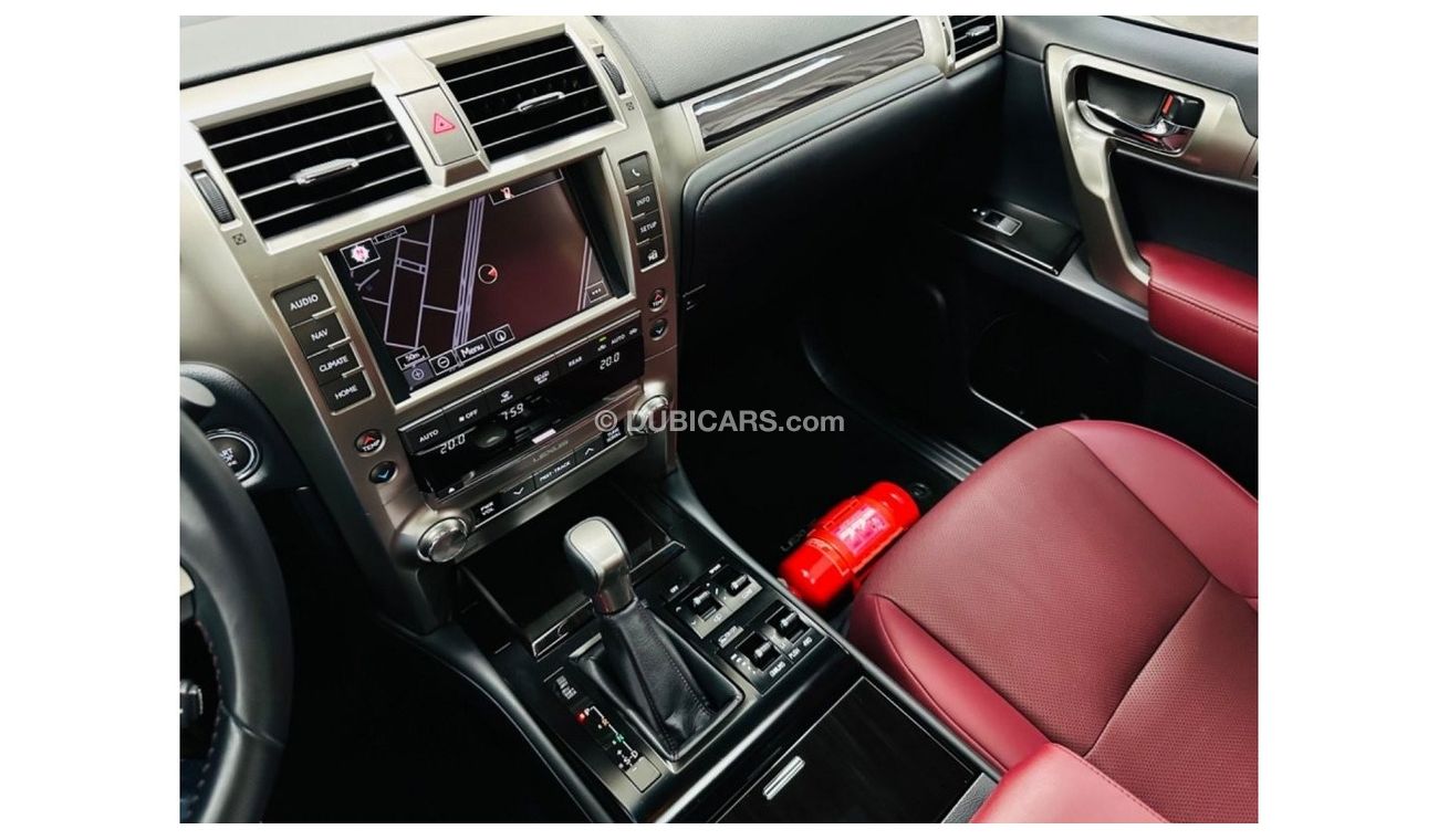 Lexus GX460 Platinum GCC .. FSH .. Original Paint .. Perfect Condition .. V8 .