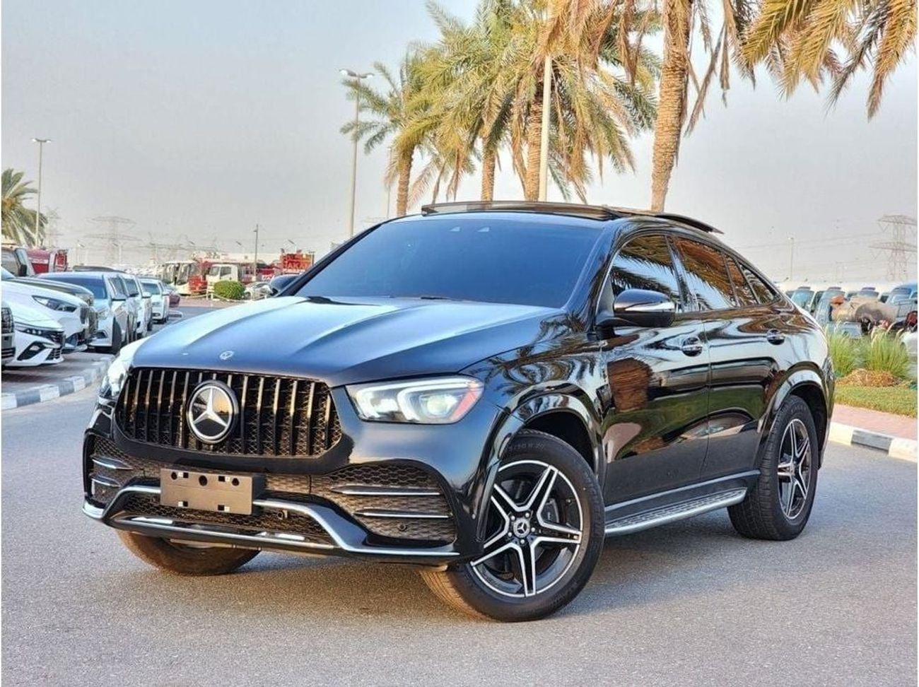 مرسيدس بنز GLE 300 AMG 4MATIC+ Coupe Mercedes Benz 4MATIC+ Coupe