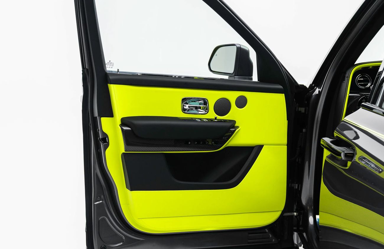 Rolls-Royce Cullinan 6.75L V12 Twin-Turbocharged Engine