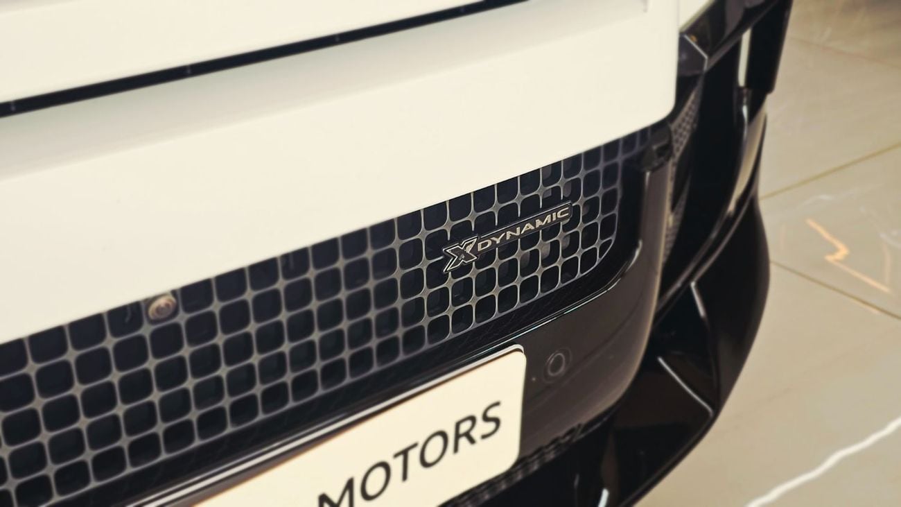 لاند روفر ديفندر 90 X-DYNAMIC SE P400 Land Rover Defender 90 SE P400 X Dynamic URBAN