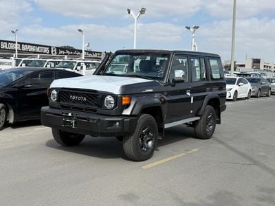 Toyota Land Cruiser 70 LC76 HARDTOP 4.0L PETROL 5 DOORS M/T FULL OPTION 2025 MODEL