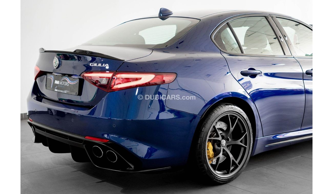 Alfa Romeo Giulia 2019 Alfa Romeo Giulia Quadrifoglio / 5 Year Alfa Romeo Warranty & Service Contract