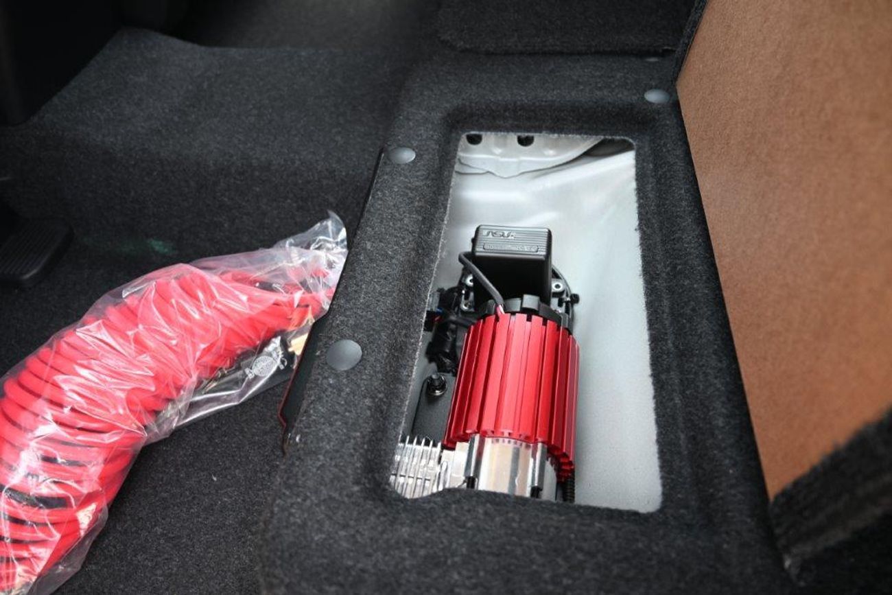 تويوتا هيلوكس GLX 2.7L Double Cab Utility 4WD A/T GLXS 2.7L Double Cab Pickup 4WD A/T