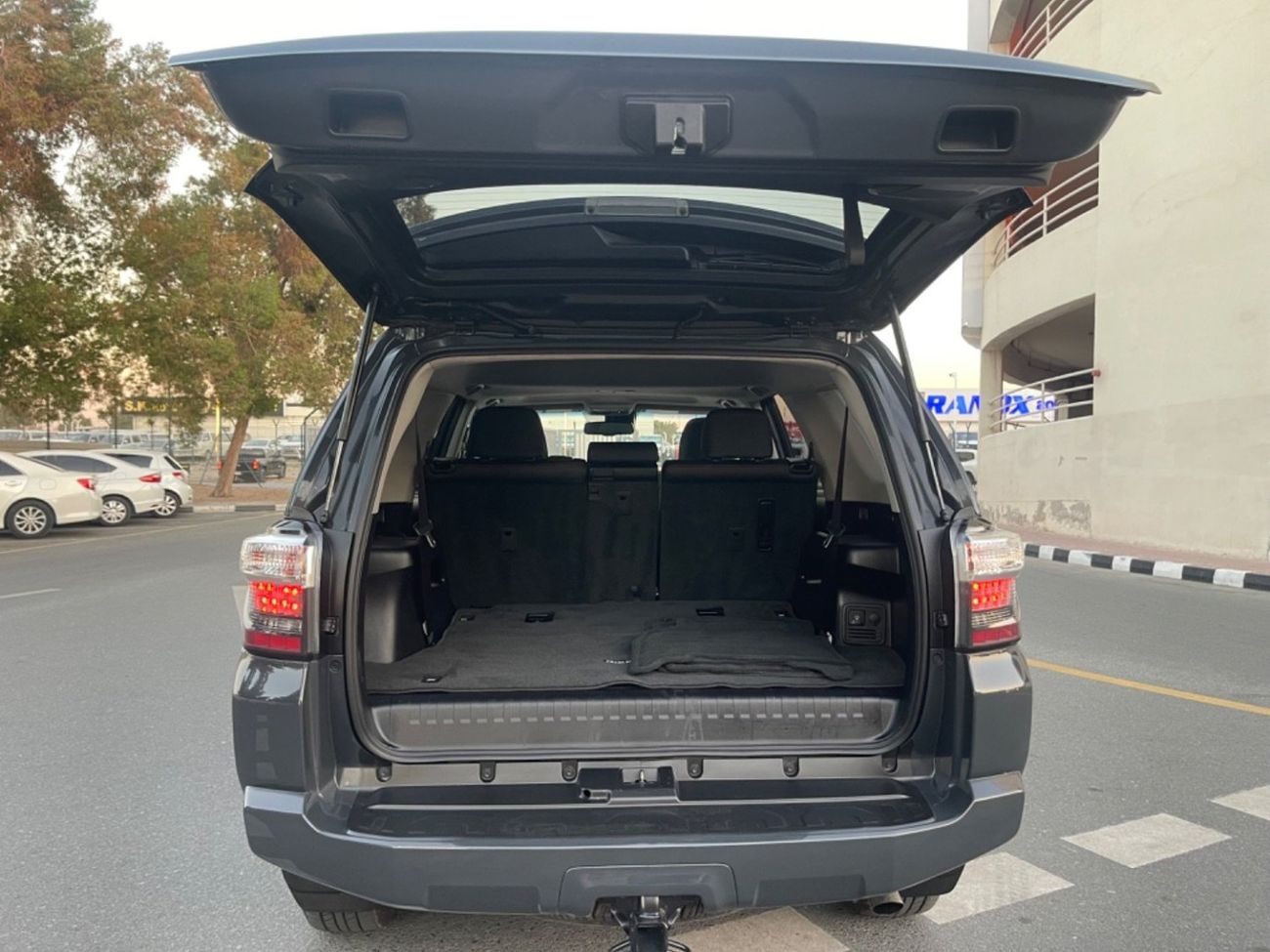 تويوتا Runner4 Trd sport