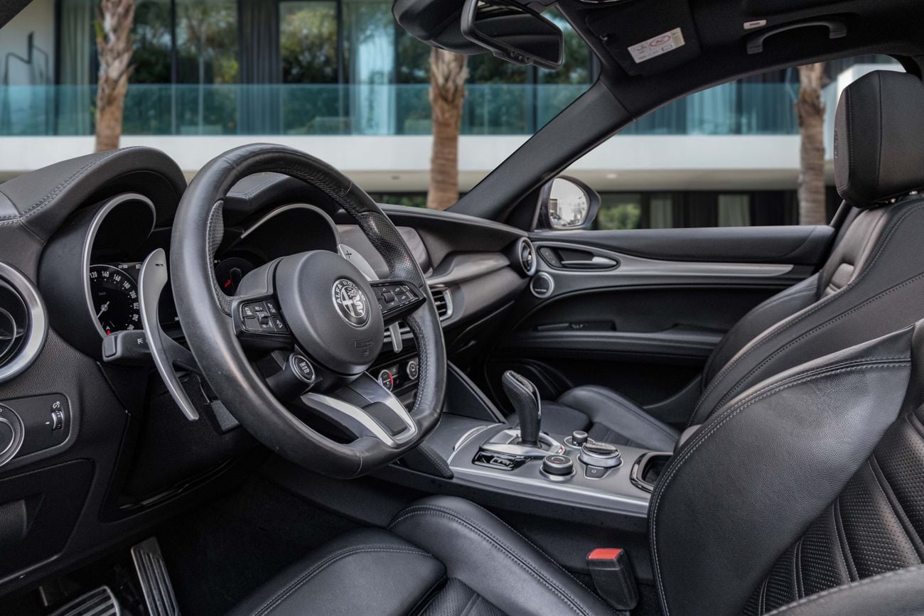 Alfa Romeo Stelvio Veloce Stelvio Veloce | 2,938 P.M | 0% Downpayment | Perfect Condition!