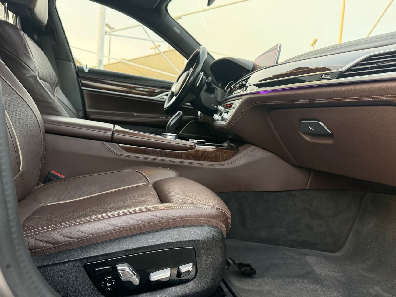 BMW 740Li LUXURY