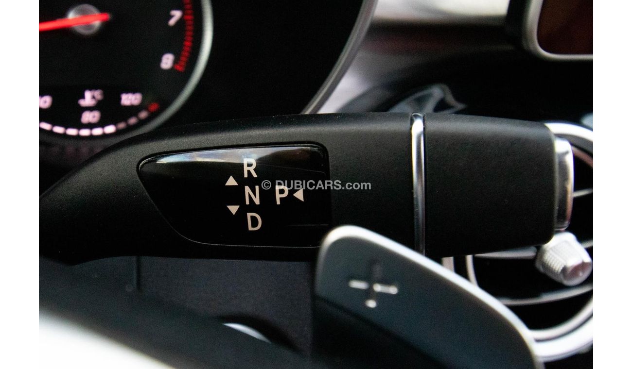 مرسيدس بنز C 200 W205