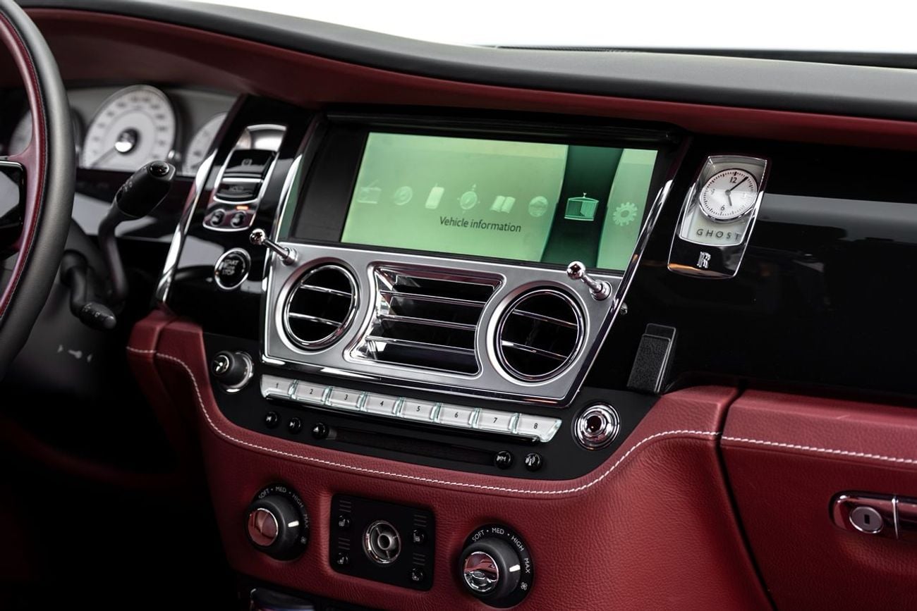 Rolls-Royce Ghost Std 6.6L Service history at RR