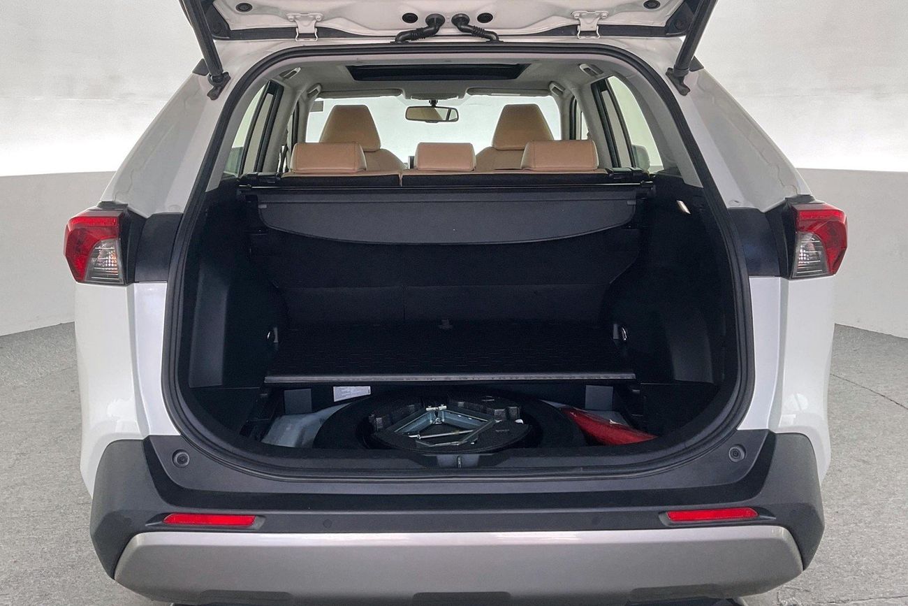 Toyota RAV4 VXR HEV | National Day Celebration | Guaranteed Warranty | 0 Down Payment