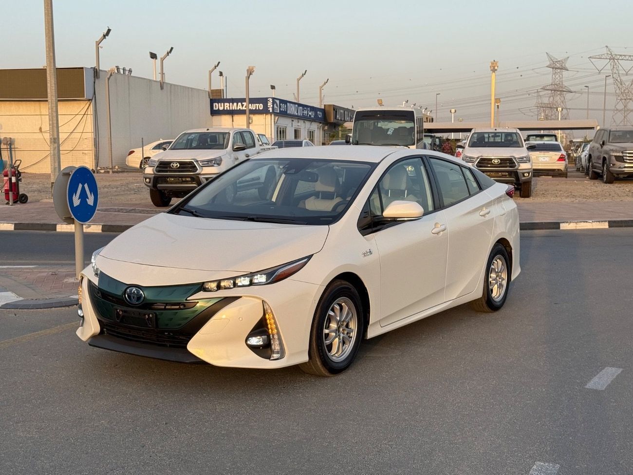 Toyota Prius Iconic 1.8L 2020 PRIME 1.8L PLUGIN HYBRID CANADA SPEC