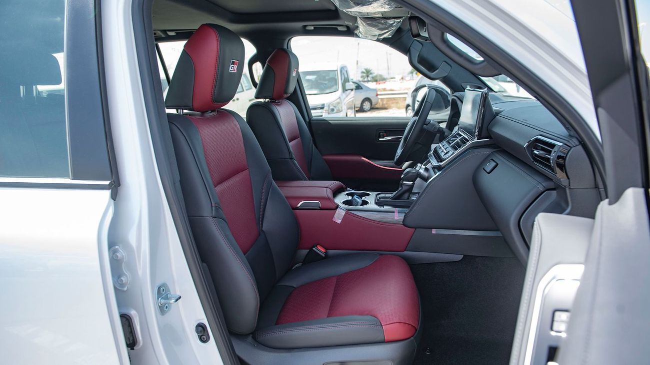 Toyota Land Cruiser GR SPORT FULL OPTION DIESEL