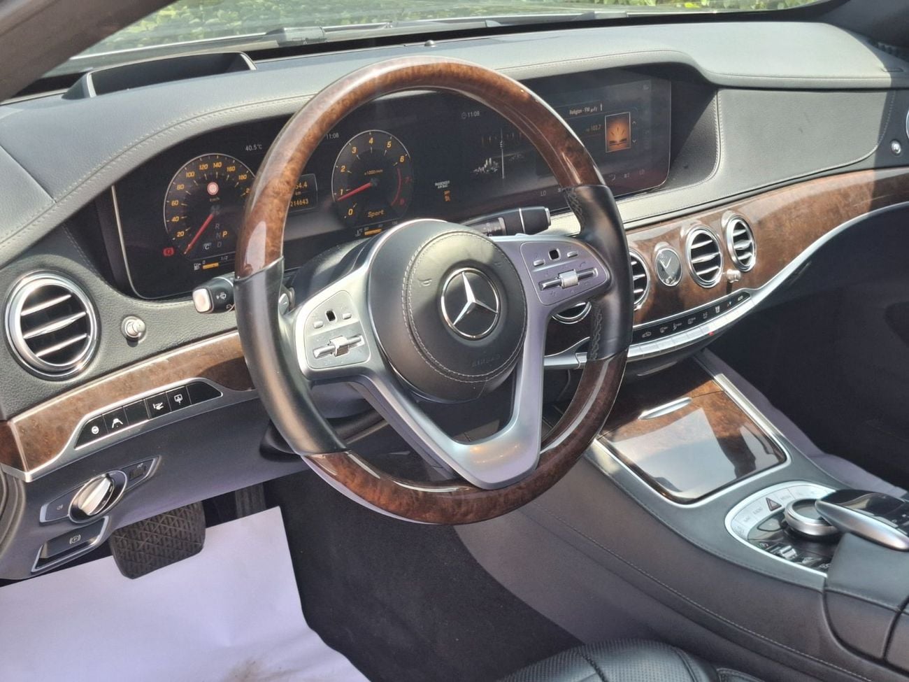 Mercedes Benz S560 L AMG