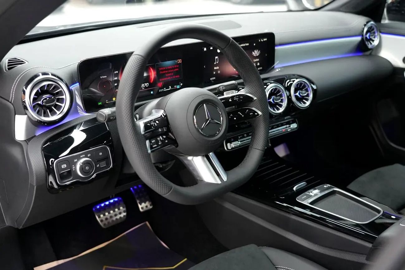 مرسيدس بنز CLA 200 Summer Offer | 200 | GCC 0km | Agency Warranty | AMG Line