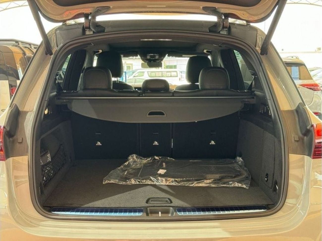 مرسيدس بنز GLE 53 AMG 2024- Mercedes-AMG GLE 53-4matic