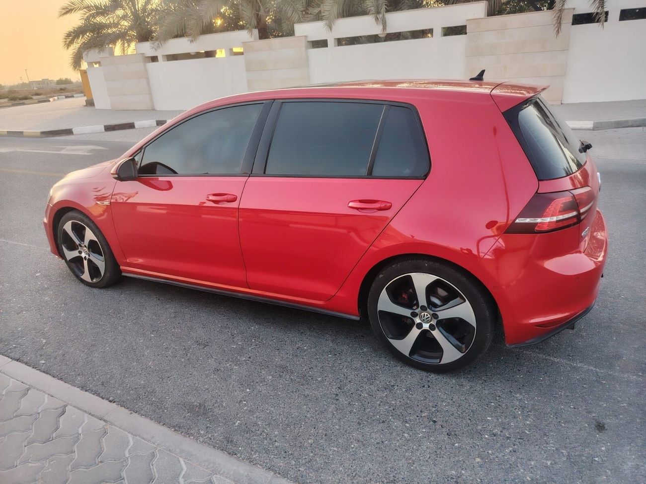 Volkswagen Golf GTI 2.0 turbo