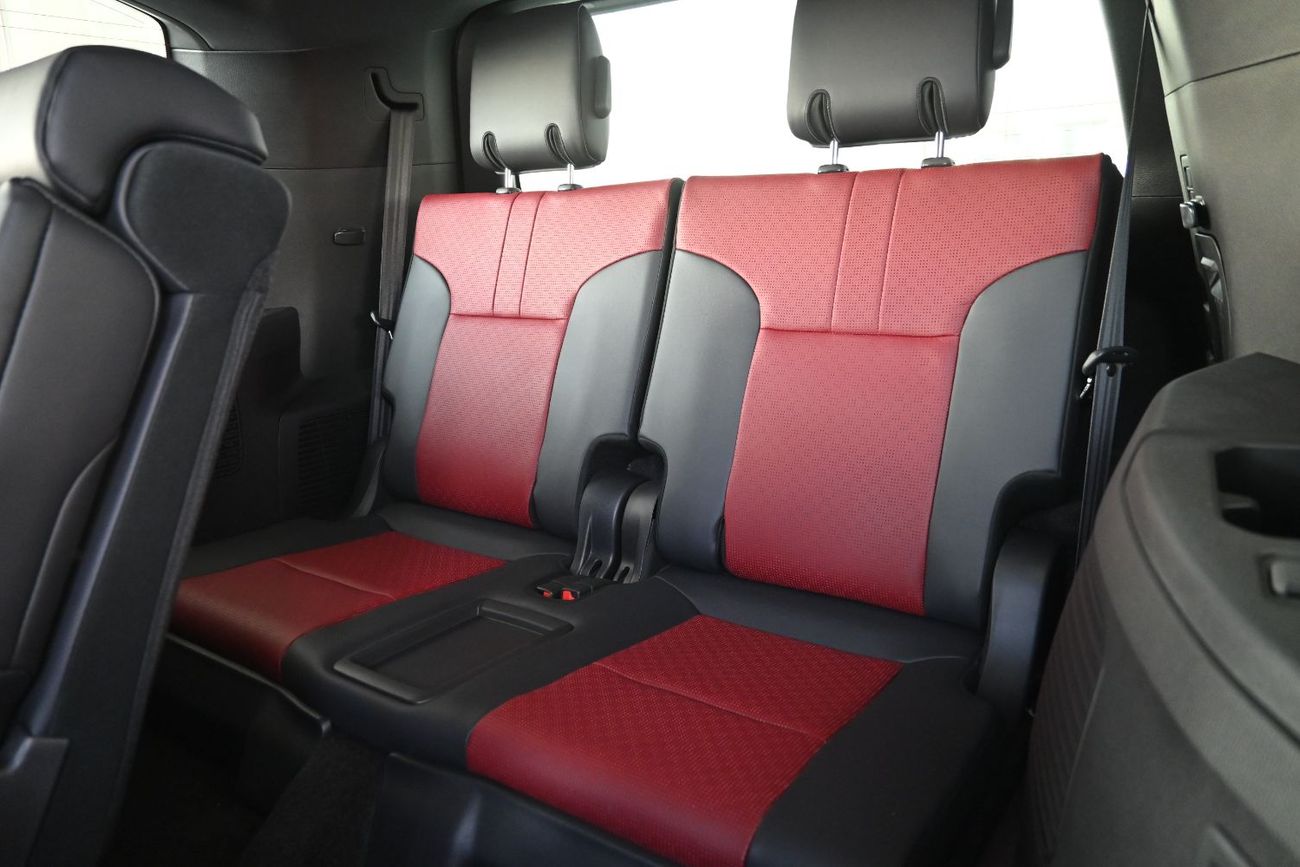 Toyota Land Cruiser VXR Toyota Land Cruiser VX-R 3.5L Twin Turbo + Hybrid V6 4WD