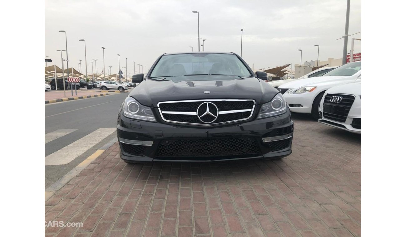 Mercedes-Benz C 300 Model 2011 car prefect condition full option panoramic roof leather seats and back camera back air c