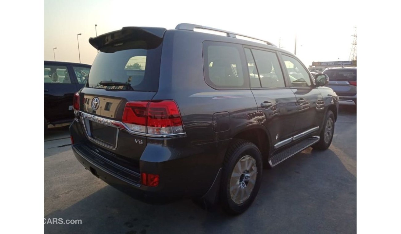 Toyota Land Cruiser LAND CRUISER 2020 GXR V8