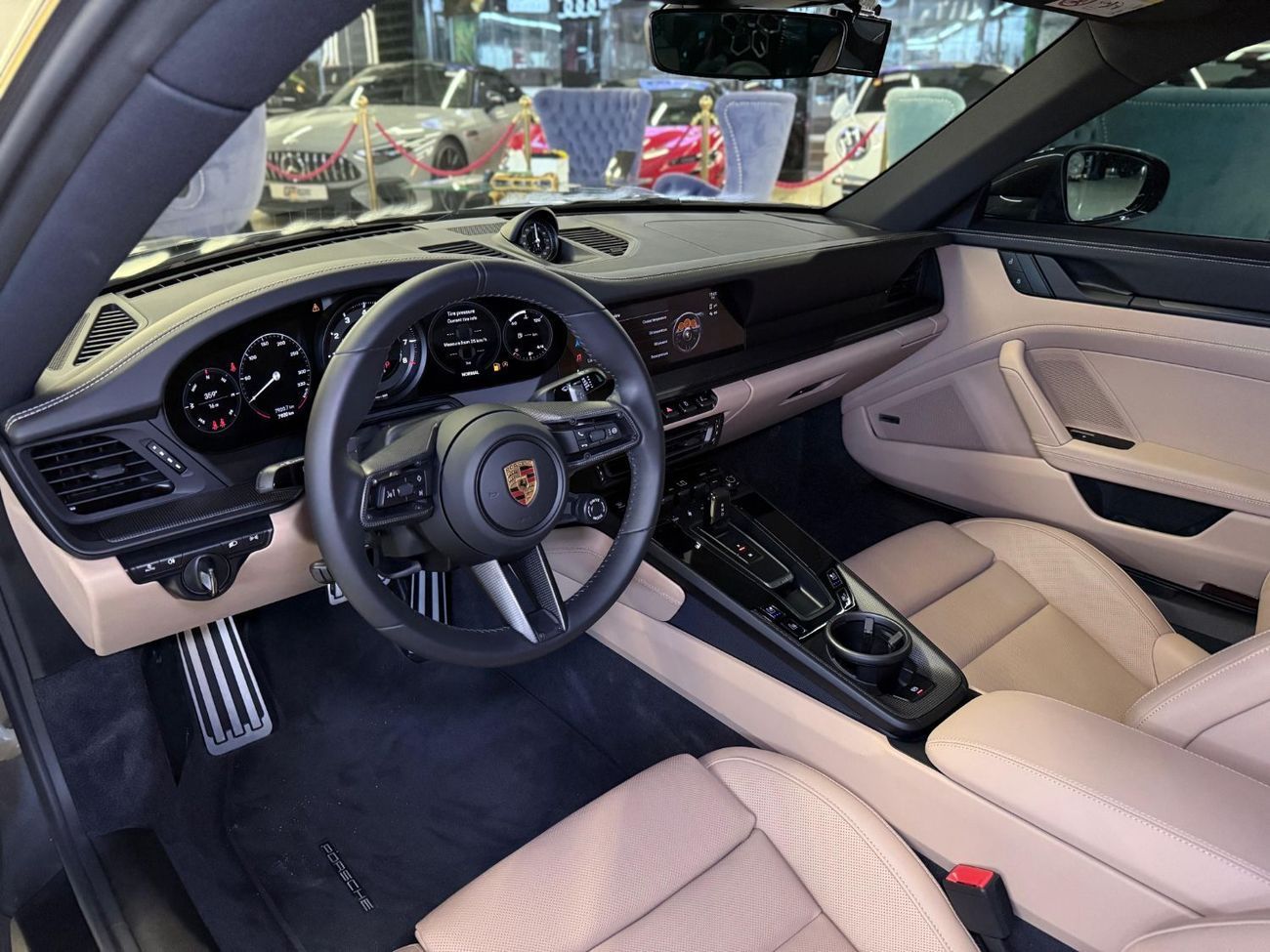 Porsche 911 Carrera GTS 3.0L (450 HP) Coupe 2024 Carrera GTS - Low Mileage - Dealer Warranty