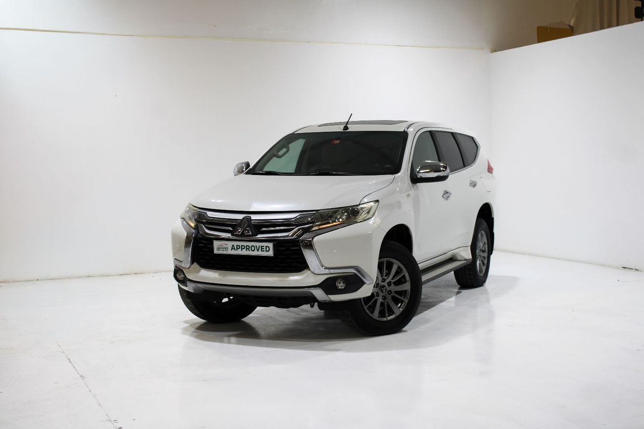 ميتسوبيشي مونتيرو سبورت GLS Premium 3.0L (7 Seater)
