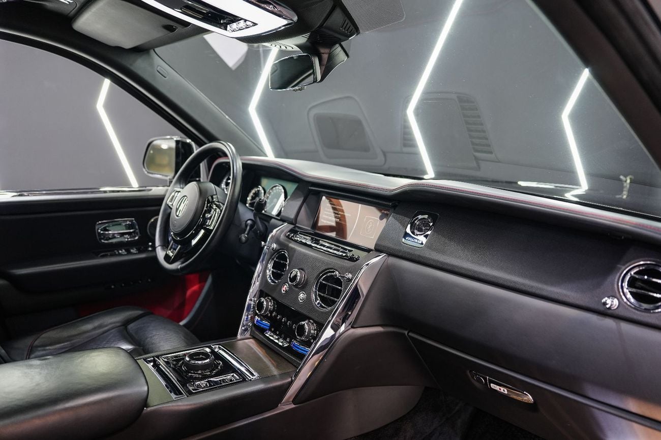 Rolls-Royce Cullinan Black Badge Kit, Viewing Suite, Executive Rear-Seat w/ Entertainment!!