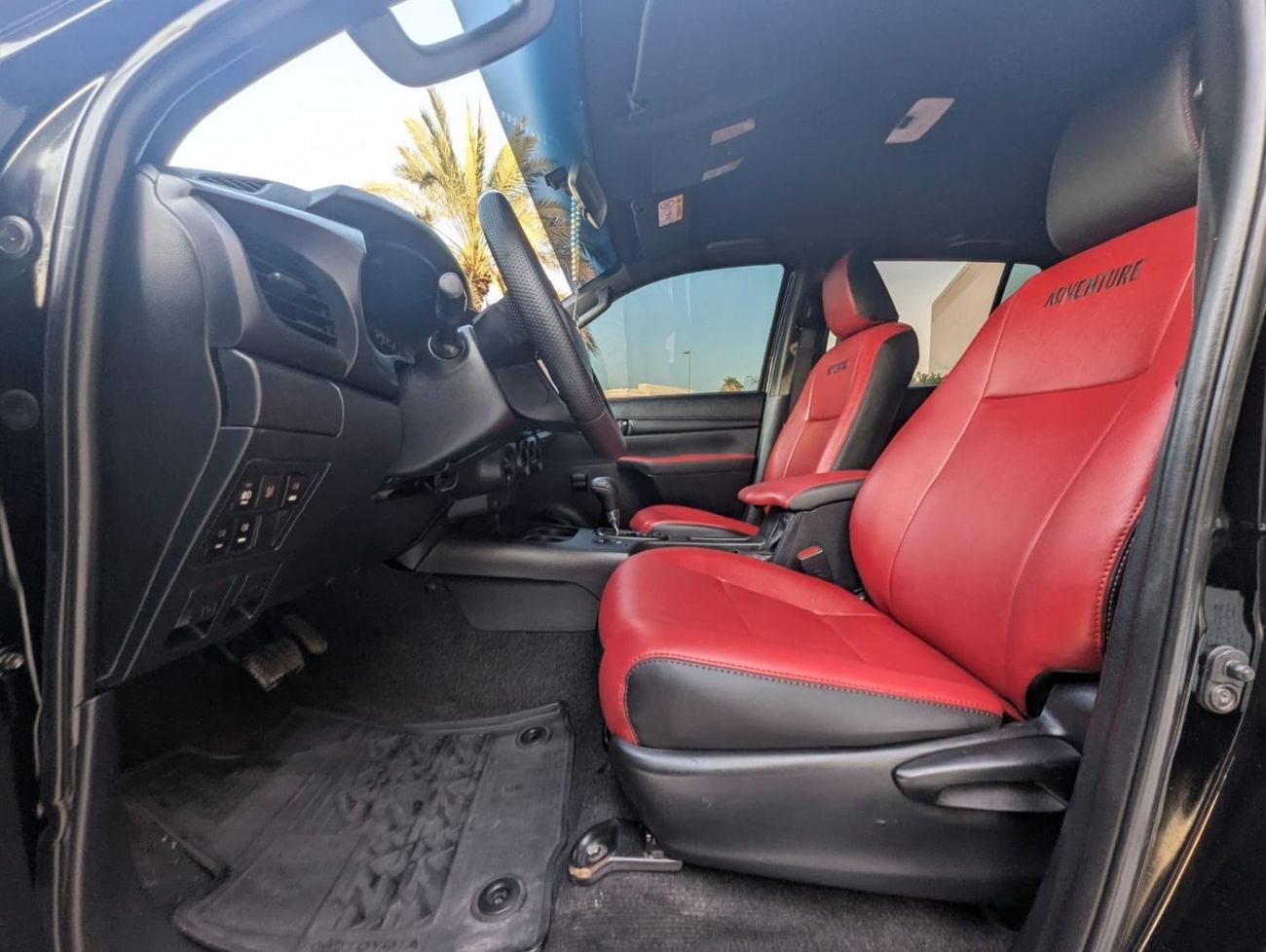 Toyota Hilux GLX 2018 Toyota Hilux Adventure GCC Specs Facelifted 2026 V4 2.7L Interior and Exterior Well-maintaind