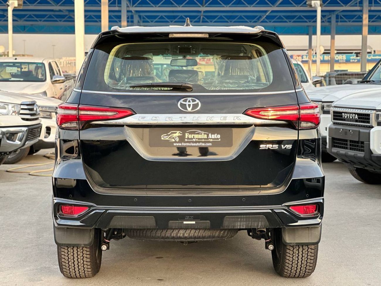 Toyota Fortuner GXR 4.0L PTR A/T // 2025 // High Option with DVD&Back Camera , Leather & Cooling Seats , Wireless Ch