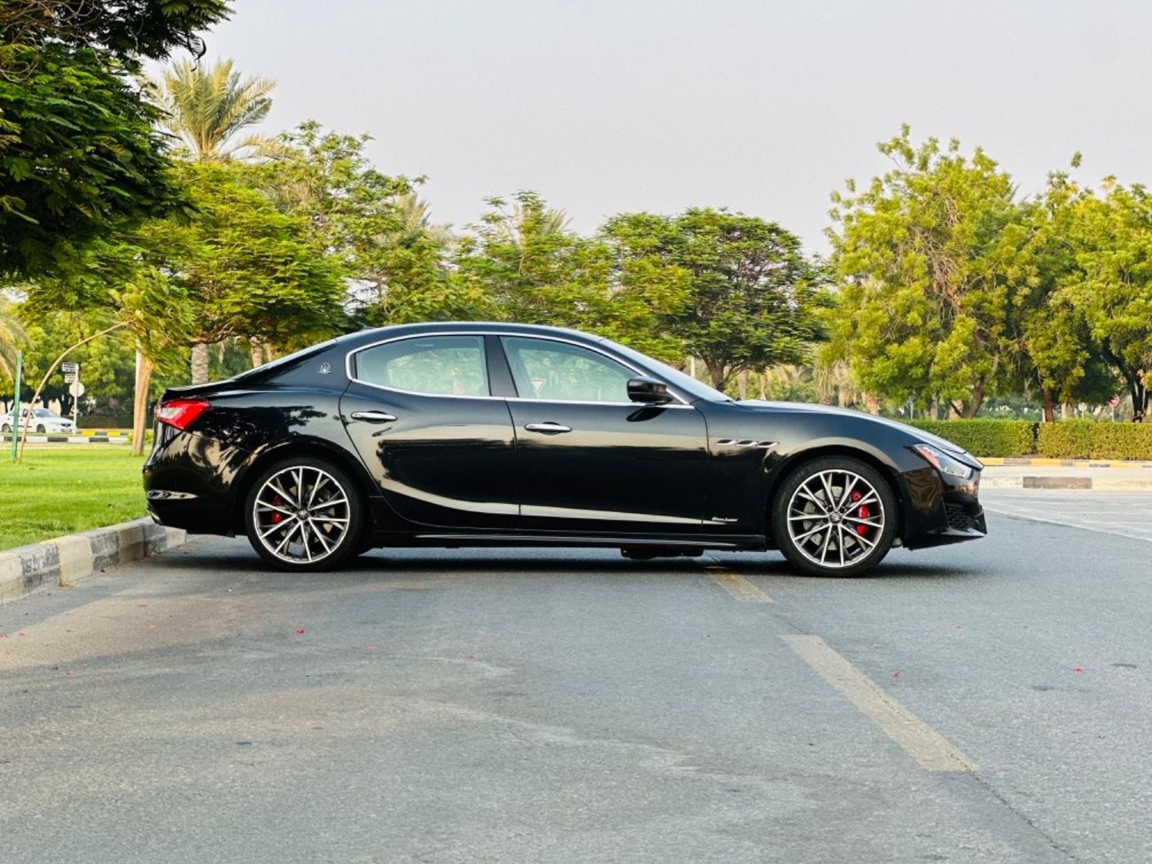 Maserati Ghibli MASERATI GHIBLI S Q4 MODEL 2020 LOW MILAGE