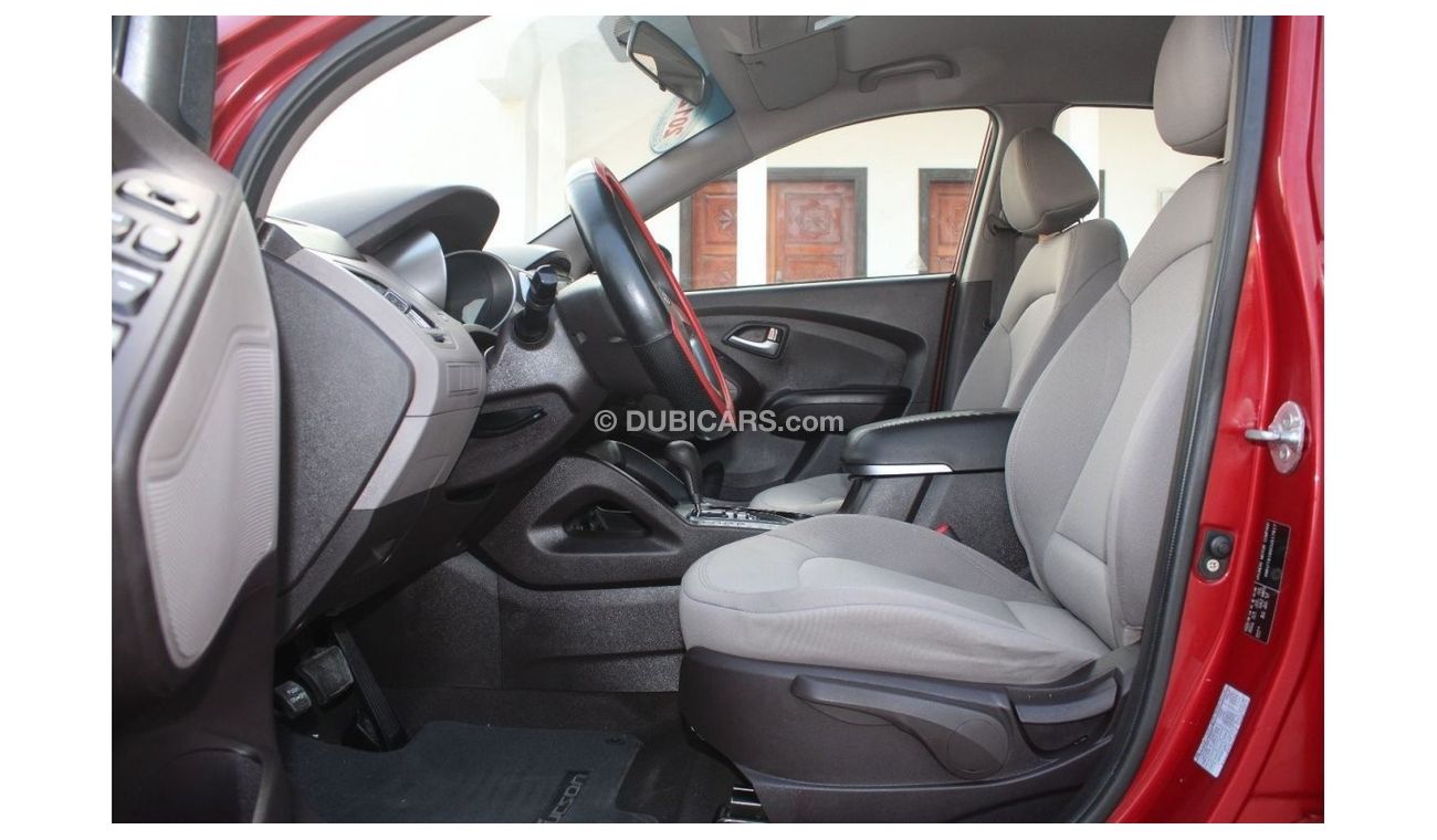 هيونداي توسون هيونداي توسان 2012 خليجي 2000 سي سي  بحالة ممتازة بدون حوادث نظيفه جدا من الداخل والخارج