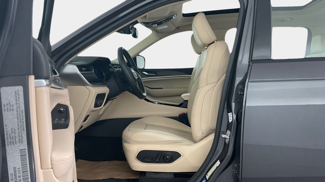 Jeep Grand Cherokee 3.6 L LIMITED 3 ROW 4WD AUTO | Guaranteed Warranty | 0 Down Payment