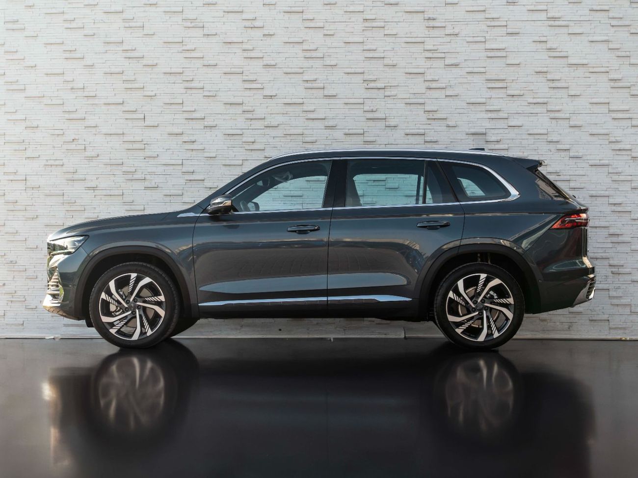 جيلي مونجارو GF 2.0T 4WD