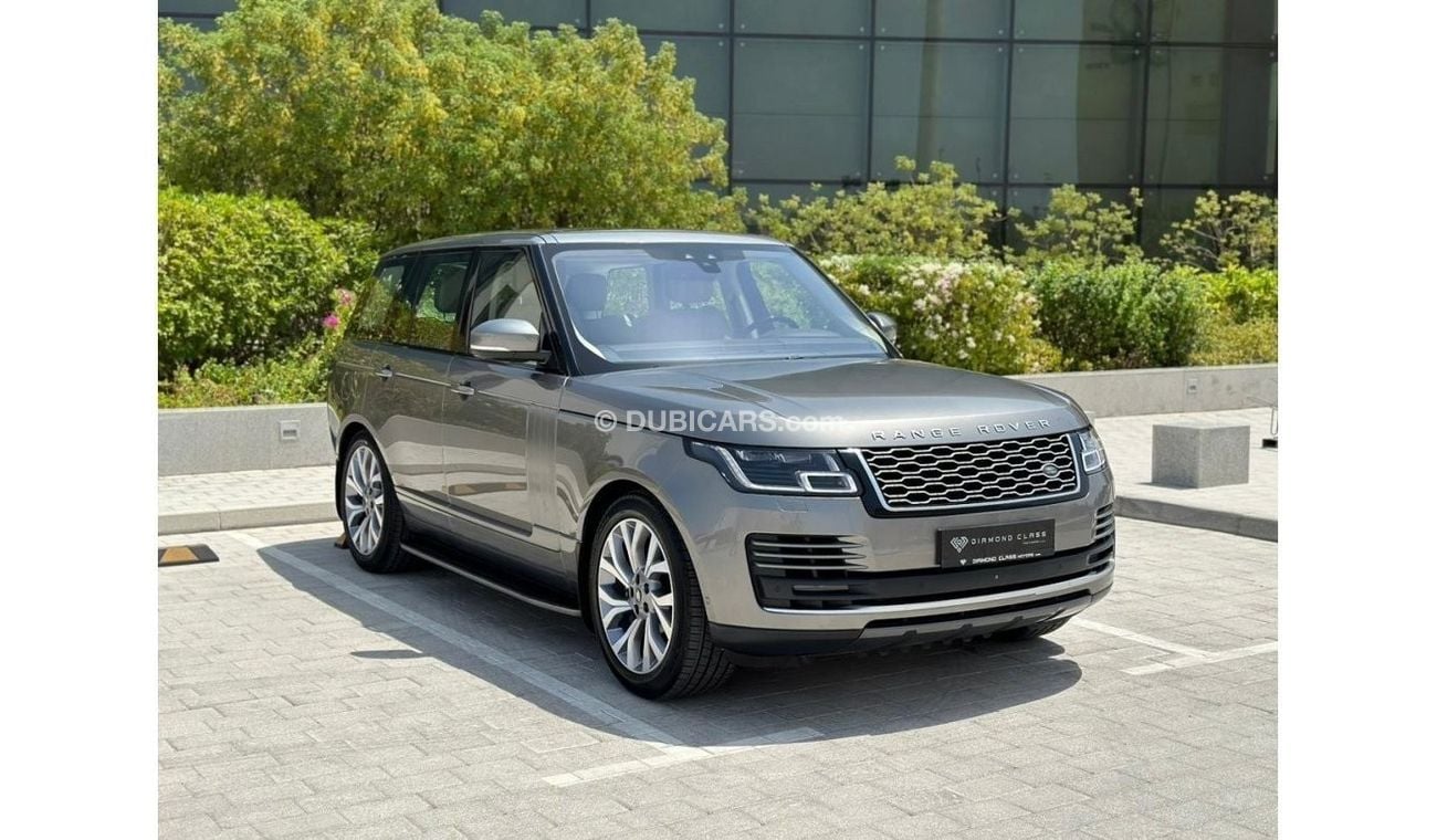 Land Rover Range Rover Range Rover Vogue HSE  P380 V6 Panoramic  2019 GCC  Full Service History  Under Warranty